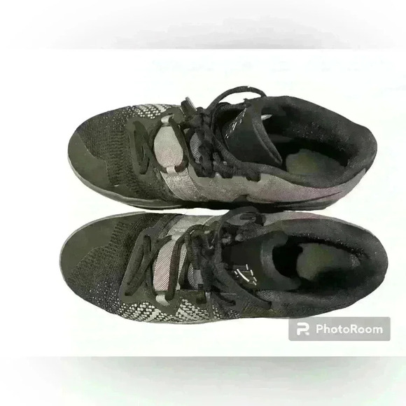 Nike Kyrie Flytrap Basketball Shoes Size 6.5 - Picture 3 of 7